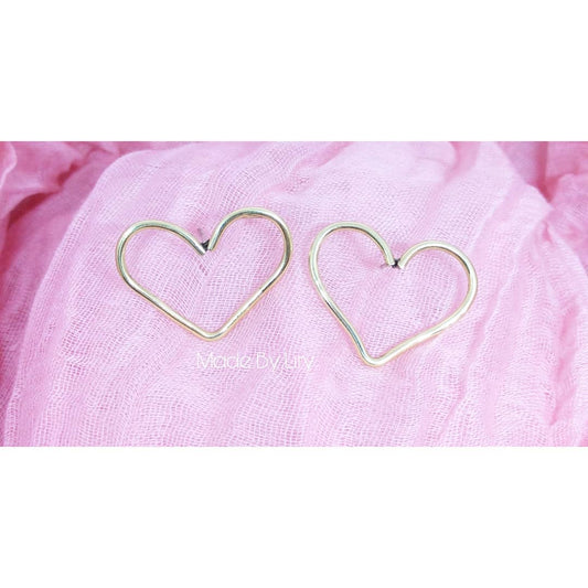 Classic Heart Brass Earrigns