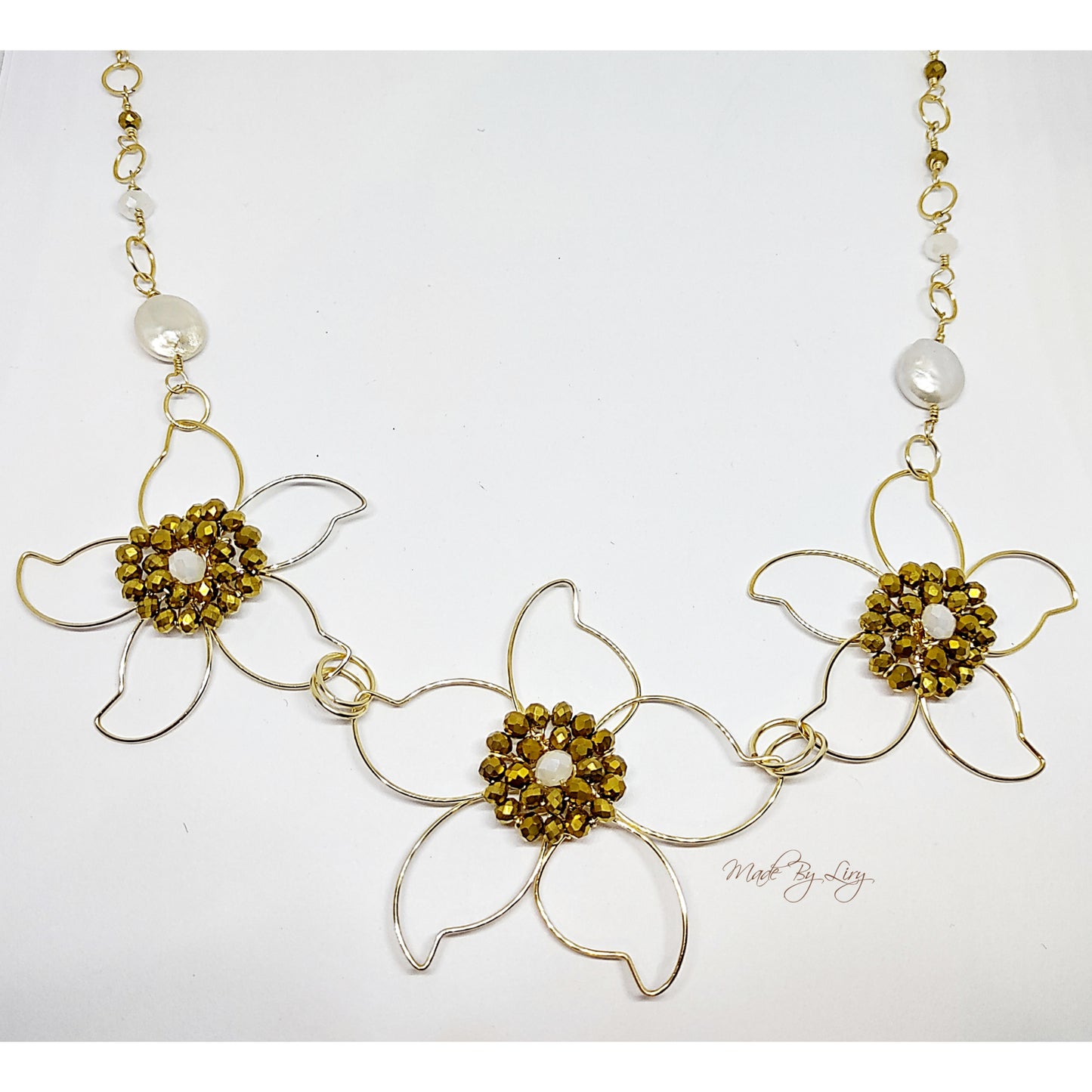 Lily Necklace